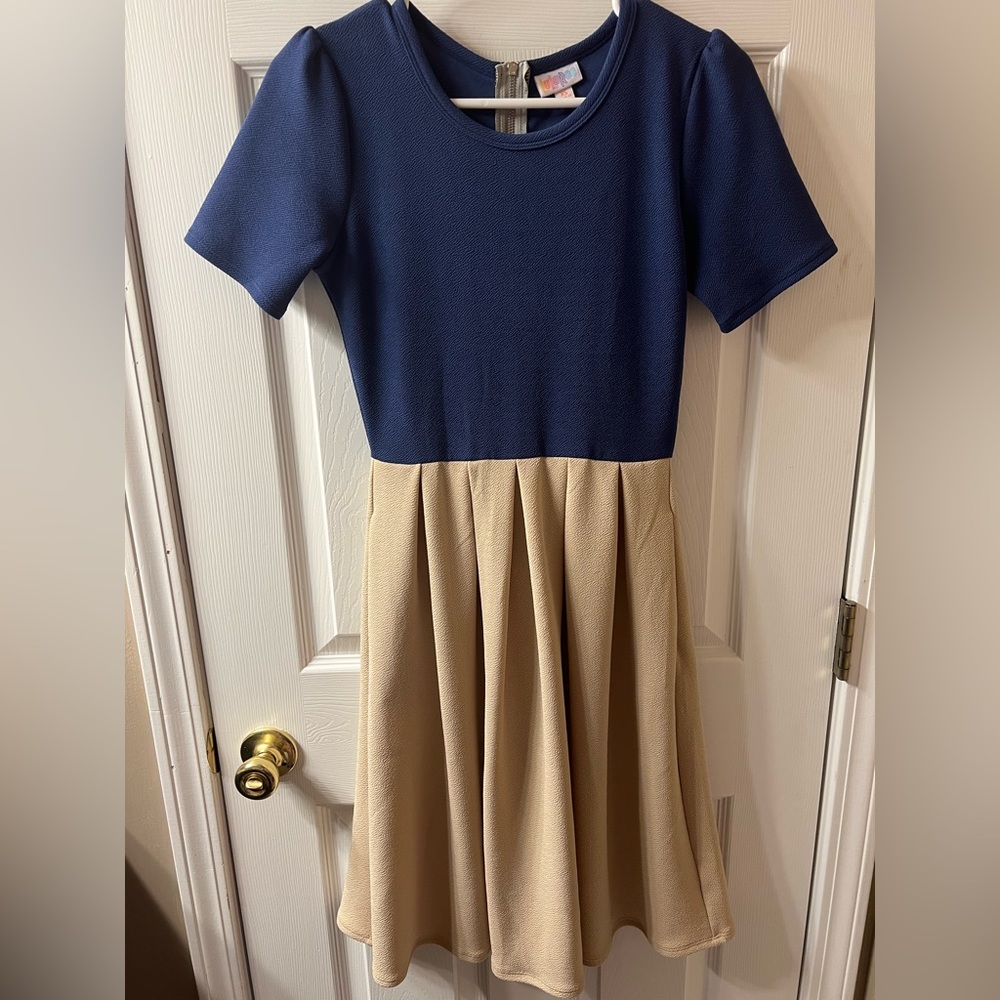 LulaRoe Navy and Tan Dress Size XS with Pockets